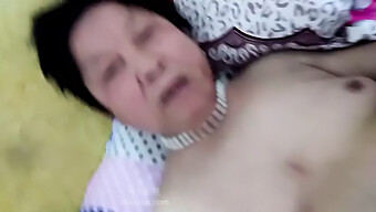 Horny Old Chinese Woman Gets Fucked