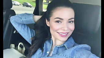 Watch Miranda Cosgrove'S Solo Masturbation Session