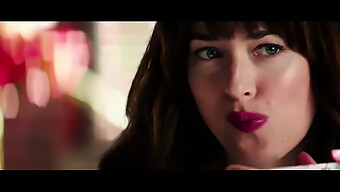 Знаменитост Bdsm: Dakota Johnson'S Fifty Shades Freed (2018)