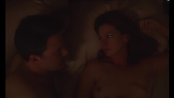 Nude Beauty Anne Hathaway In The Last Thing He Wanted