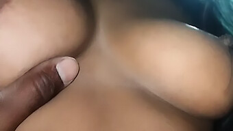 18-Year-Old Indian Girl Gets A Mouthful Of Cum