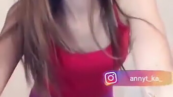 การแสดงที่เย้ายวนใจของ Abby บน Liveme ที่ 60 Fps