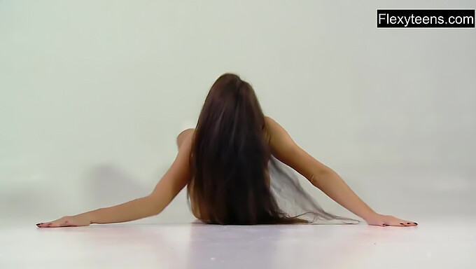 Barely Clad Babe Performs Flexible Yoga Moves