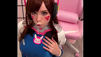 Piersiasty Tiktoker W Cosplayu D.Va Ssie I Połyka Spermę