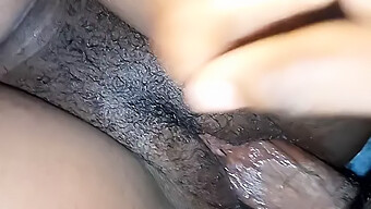 Black Mom'S Big Ass And Big Cock