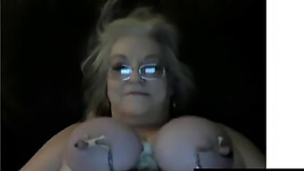 Webcam Addicted Granny