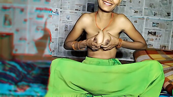 Tình Dục Thô Bạo Của Bhabhi Với Một Bà Nội Trợ Desi Song Tính